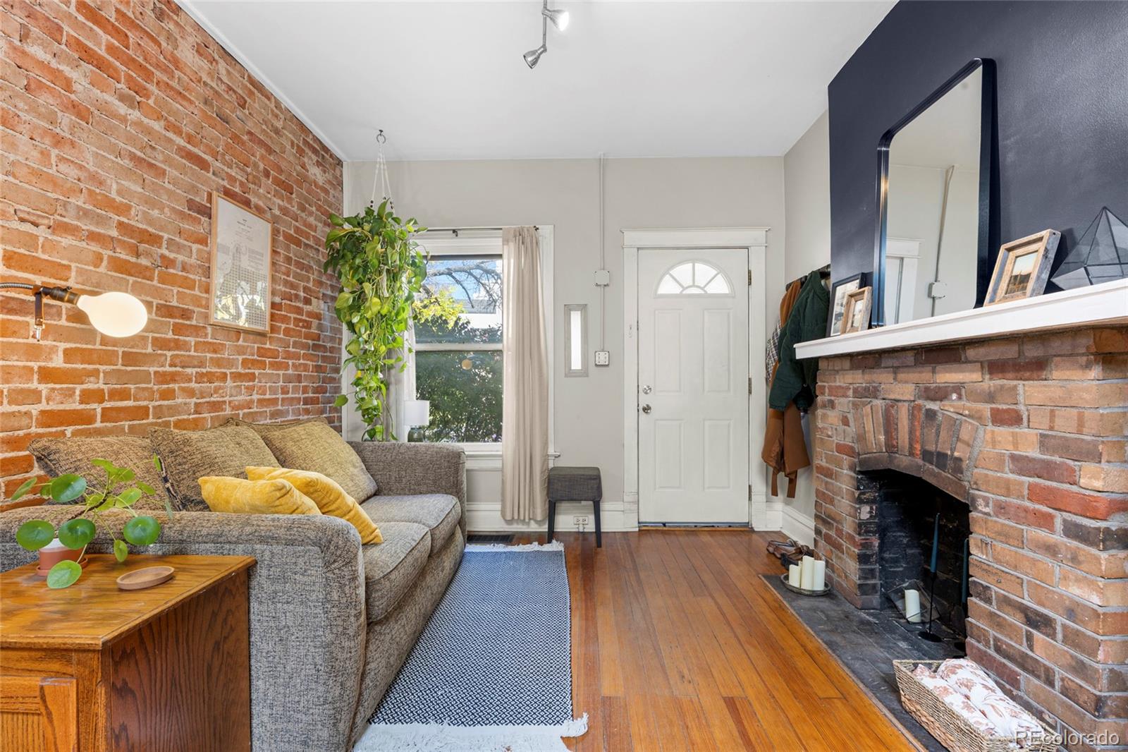 2546 W 23rd Avenue B