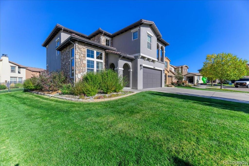 Photo of 2380 S Loveland Way, Lakewood, CO 80228 (MLS # 4173856)
