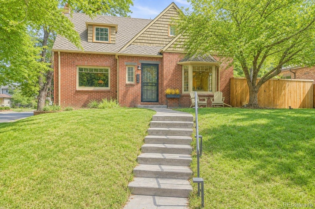 Photo of 1066 Bonnie Brae Boulevard, Denver, CO 80209 (MLS # 9387112)