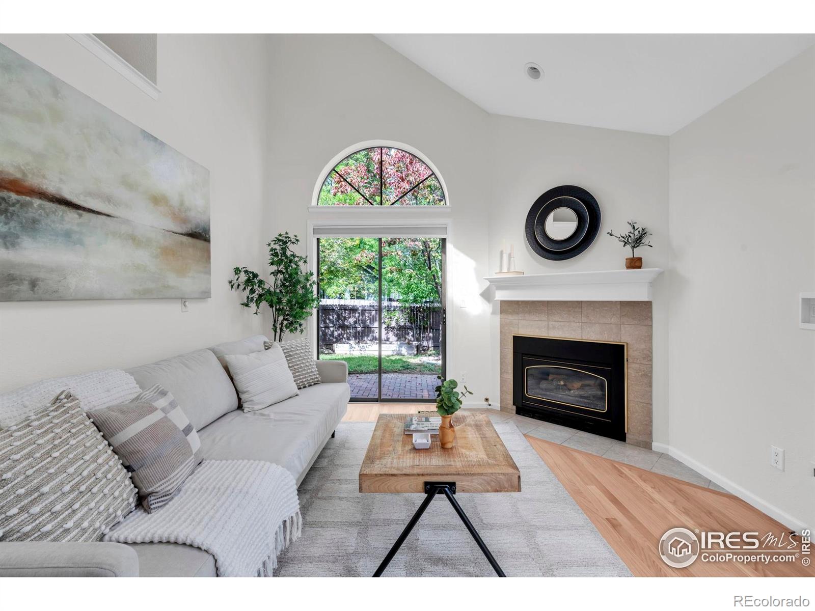 4833 Baldwin Place