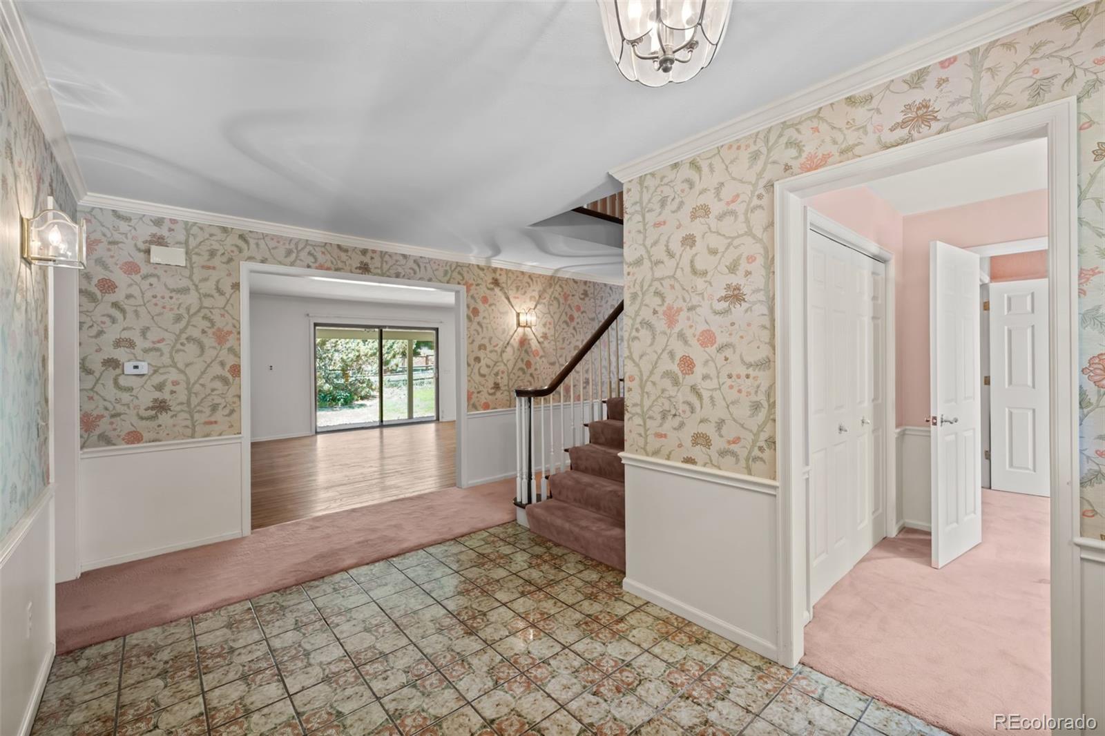 1699 Green Oaks Drive
