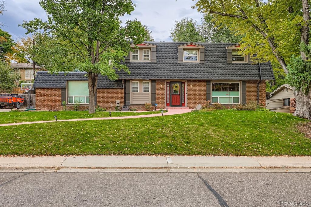 Photo of 2368 Ward Drive, Lakewood, CO 80215 (MLS # 4243514)