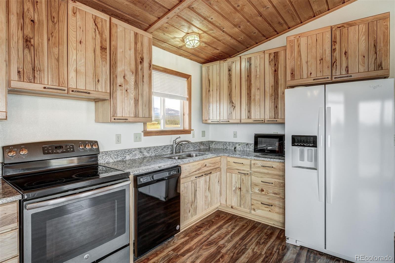 121 Bristlecone Lane