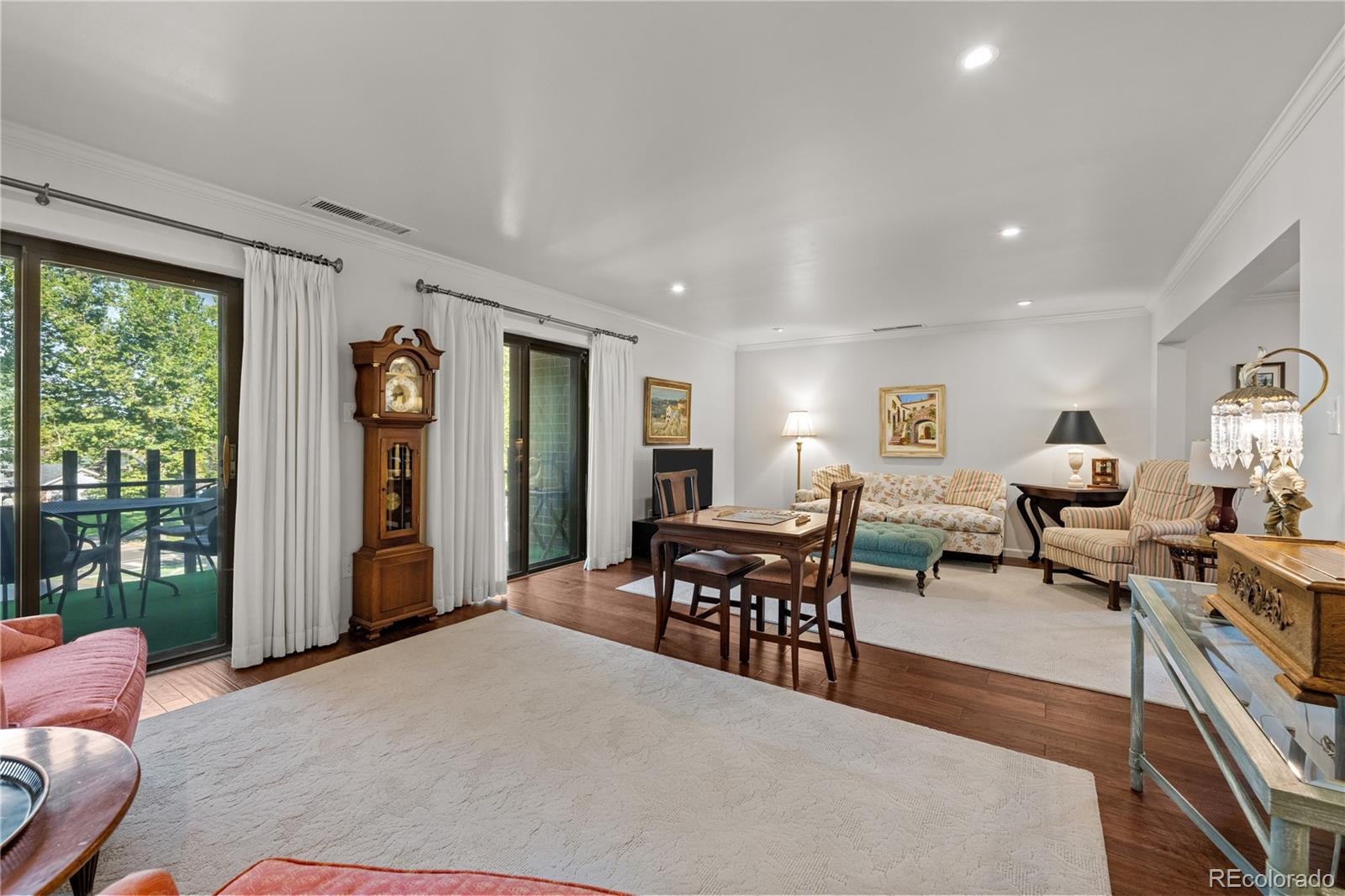 420 S Marion Parkway 301
