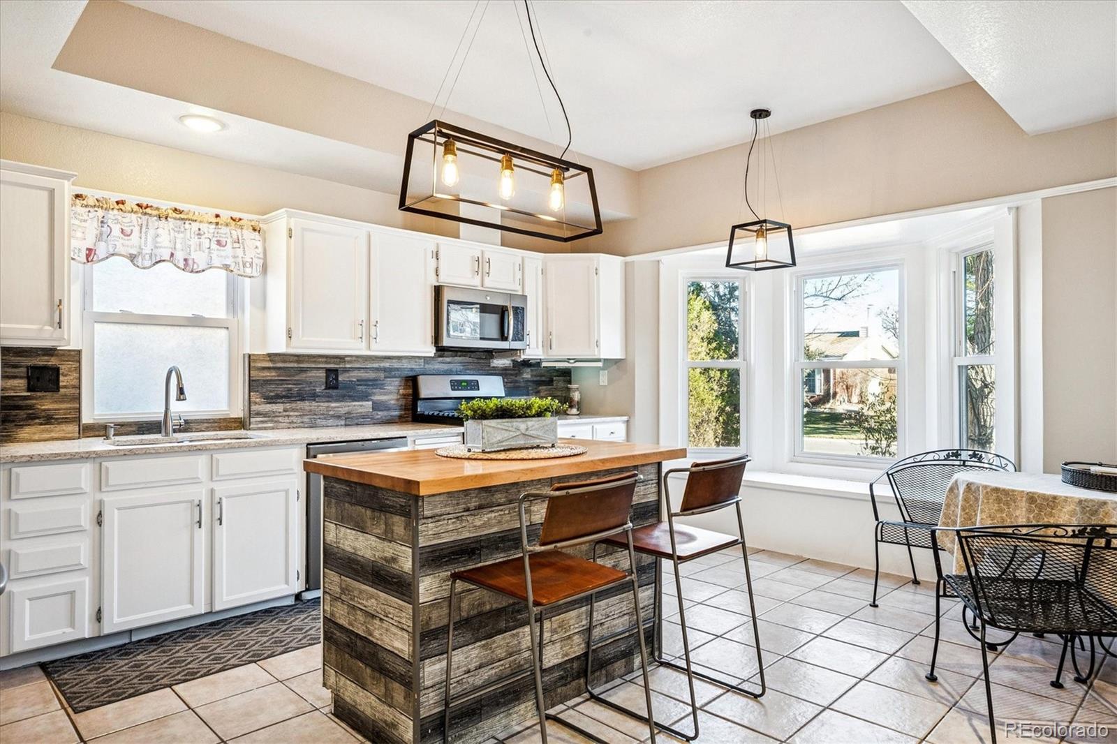 4383 S Zenobia Street