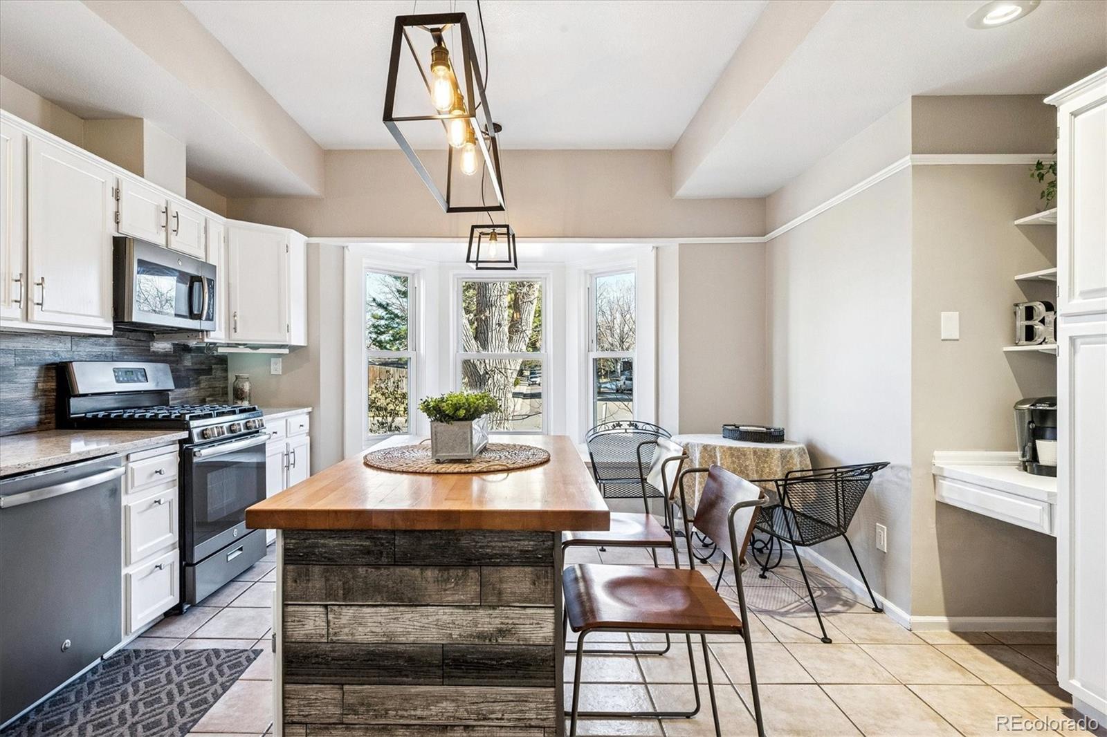 4383 S Zenobia Street