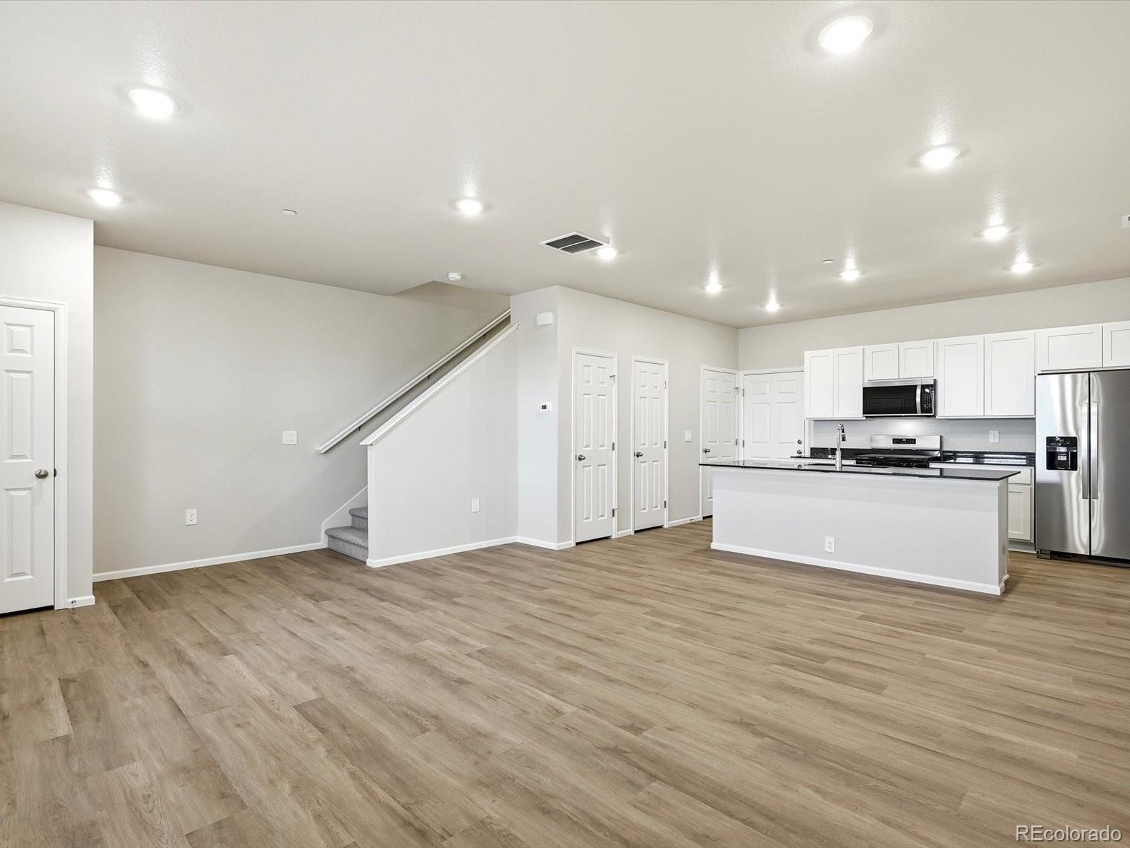 1596 Riverplace Drive 2