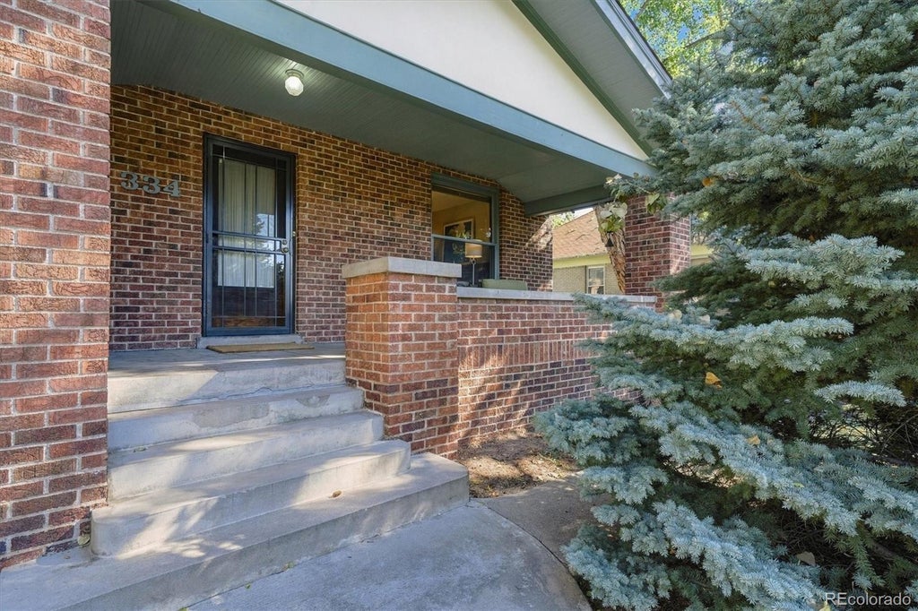Photo of 334 S Clarkson Street, Denver, CO 80209 (MLS # 7601357)