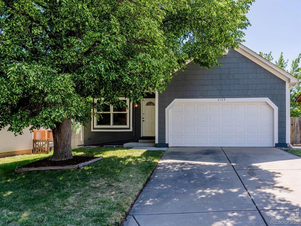 Photo of 2124 W Centennial Drive, Louisville, CO 80027 (MLS # IR1059321)