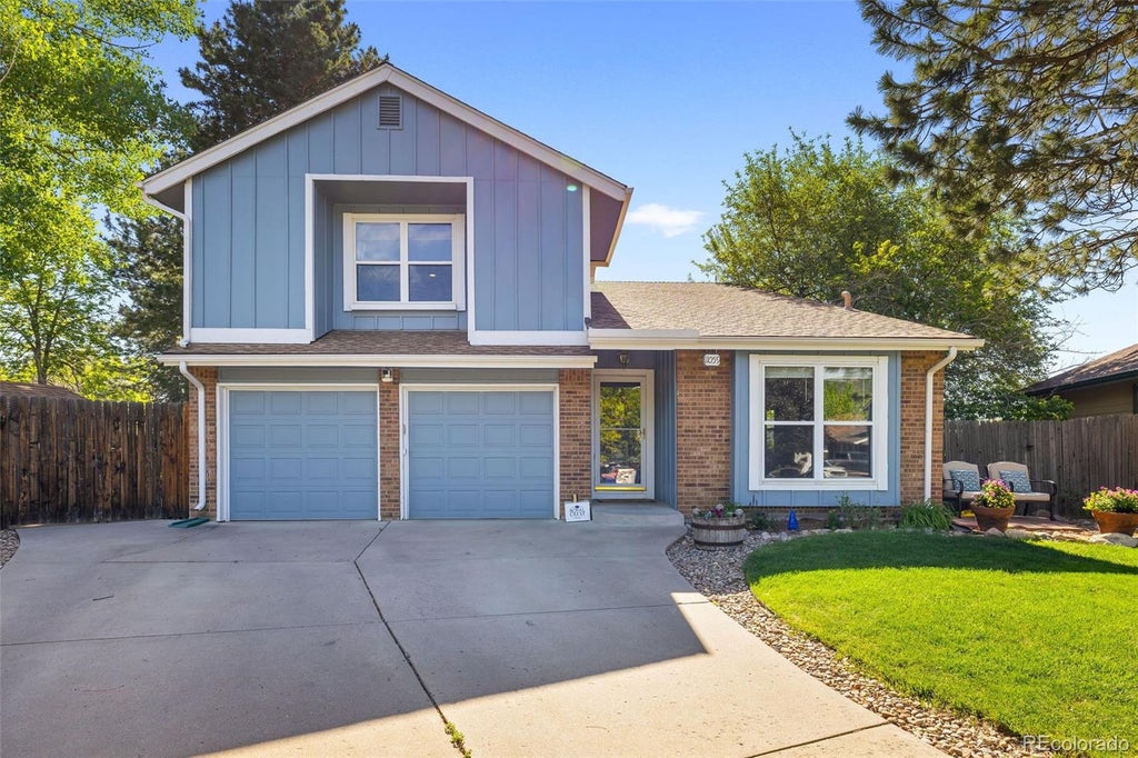 Photo of 11059 W Pyramid Peak, Littleton, CO 80127 (MLS # 5419216)