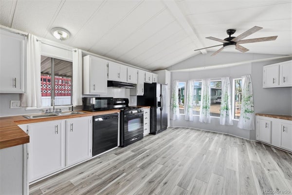 205 N MURRAY BLVD, COLORADO SPRINGS, CO 80916 - Image cab3b675c9f0f5a6e796cee57c8bfdbc/959292490