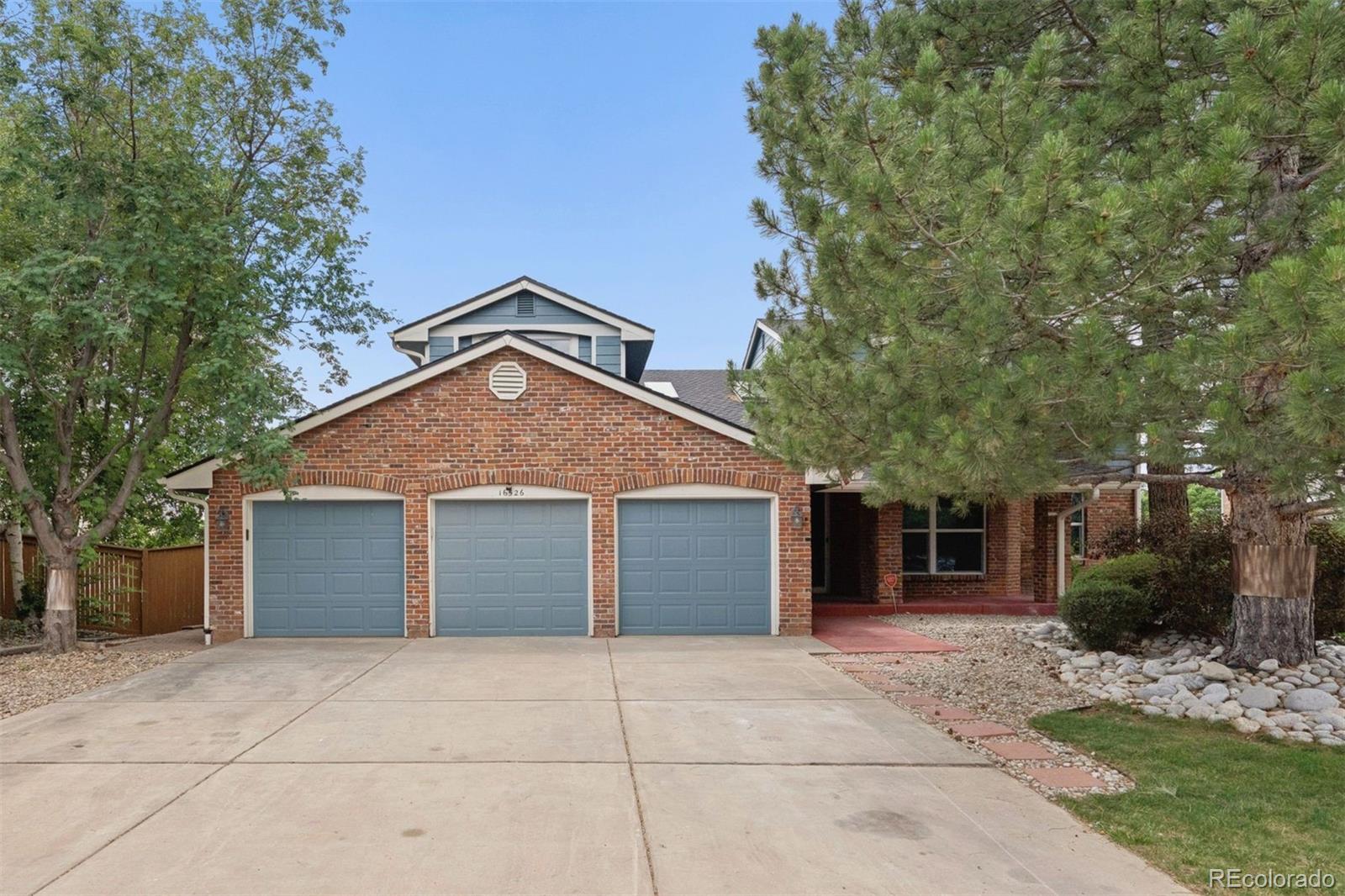 16526 E Alamo Place