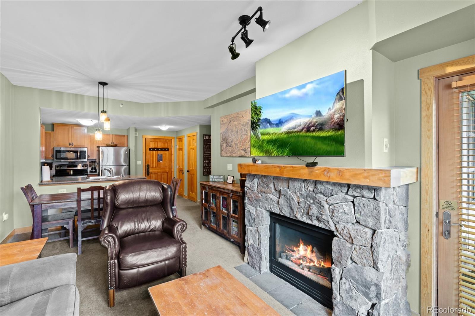 910 Copper Road 308