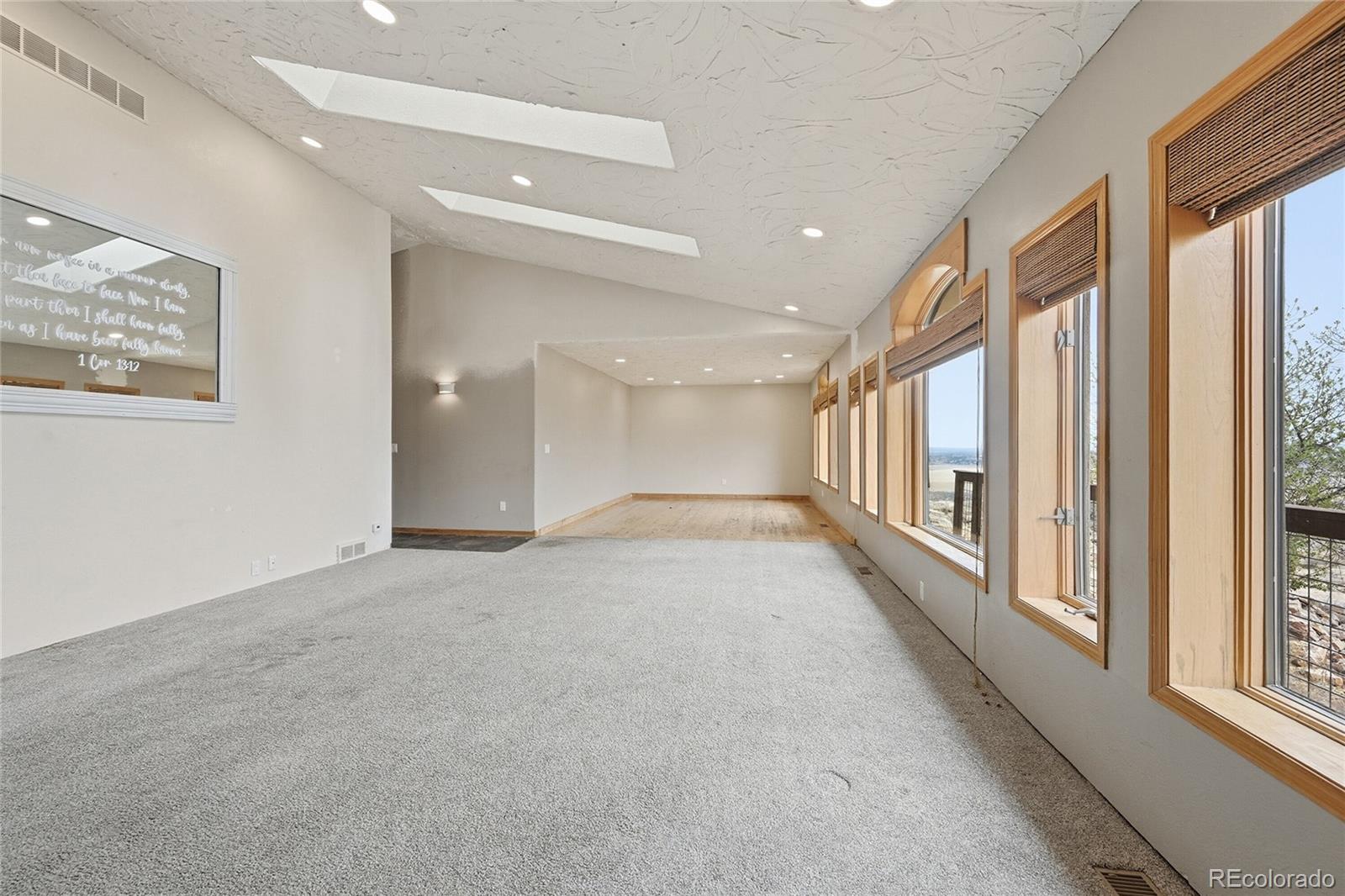 6095 Hidden Springs Road