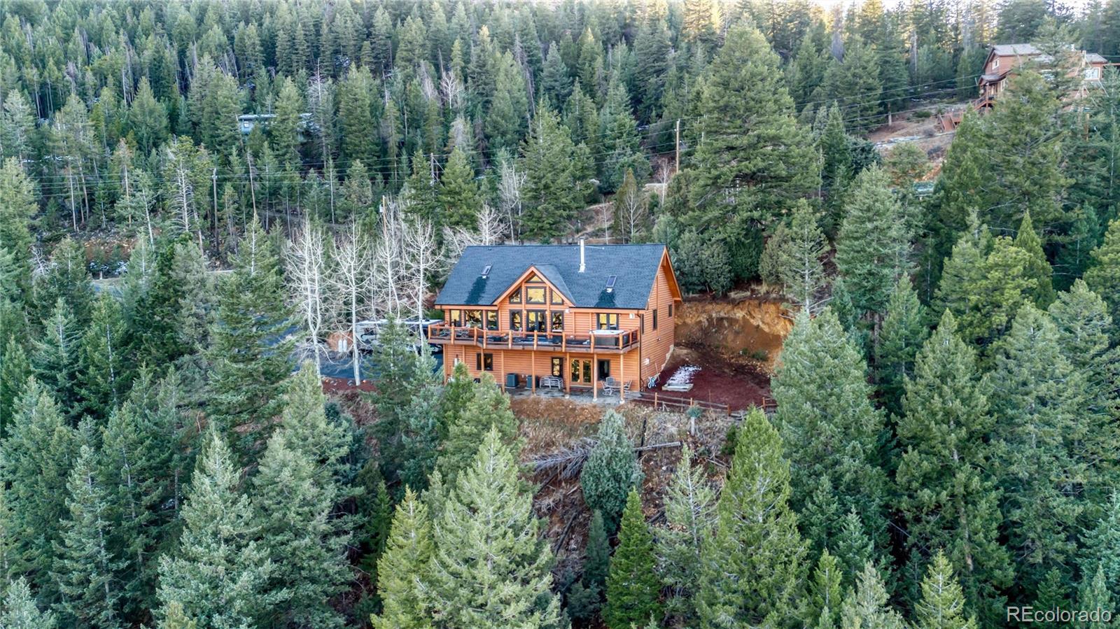 1055 Saddleback Drive