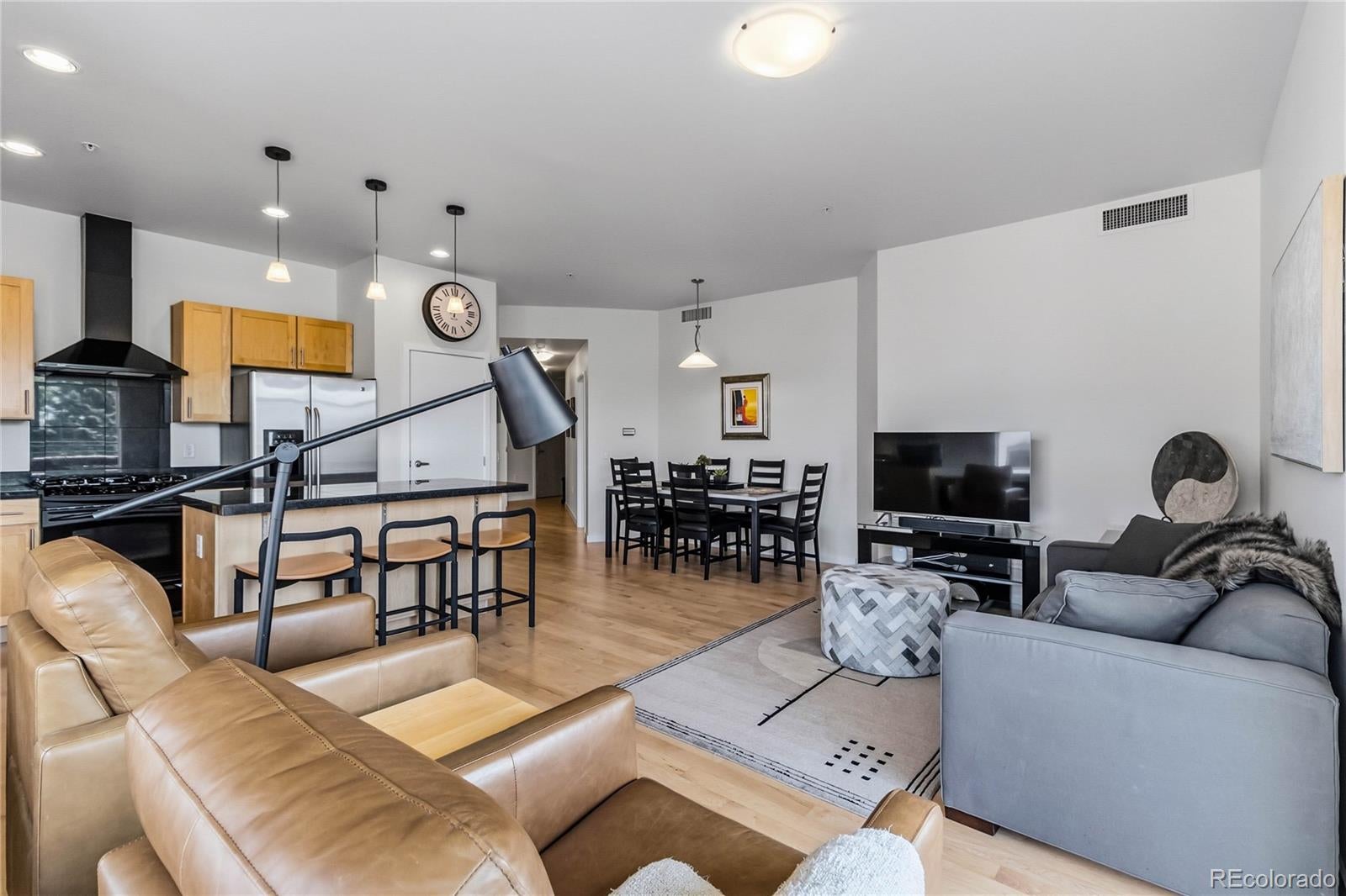 1438 Little Raven Street 307