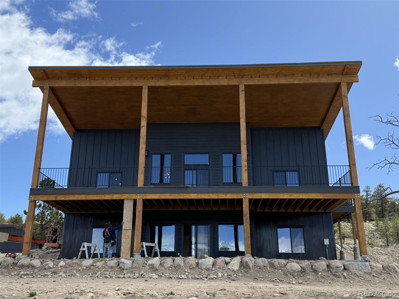 275 Rainbow Drive