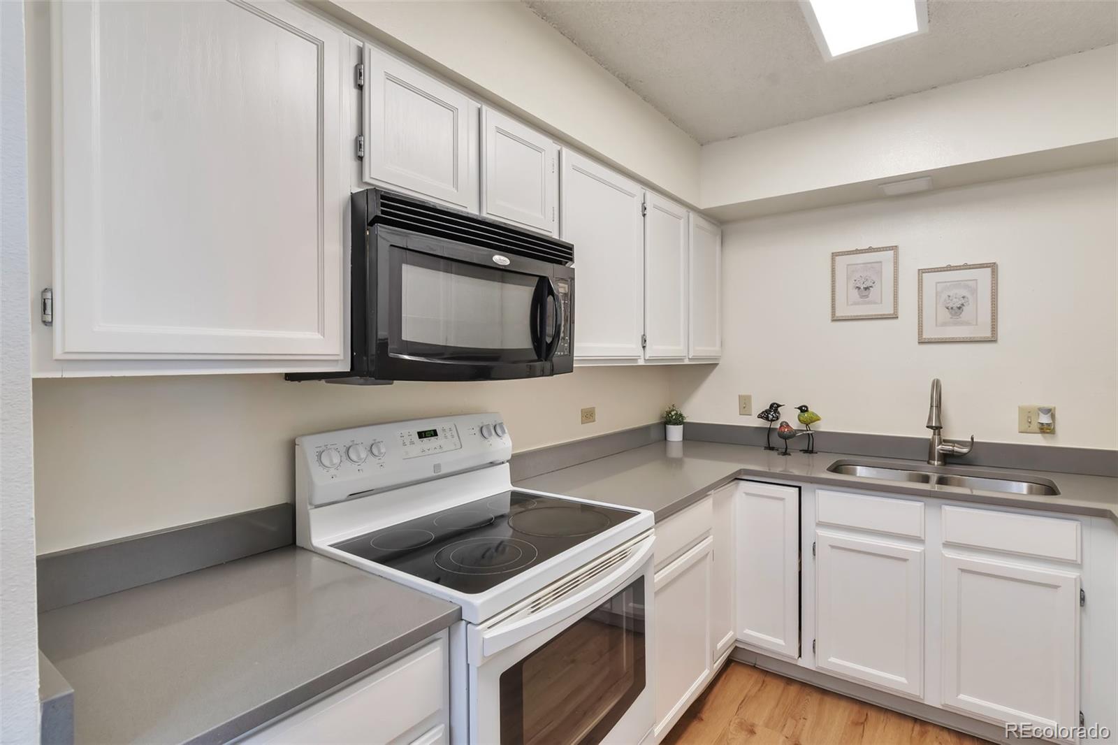 1850 Folsom Street 411