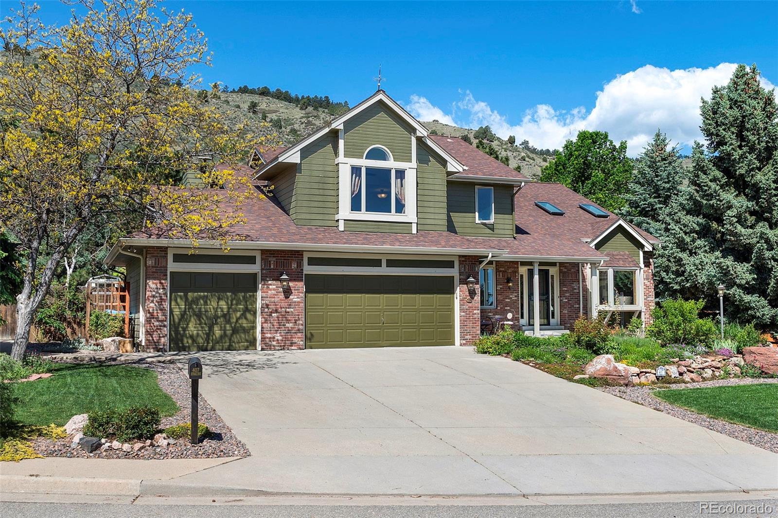 407 Defrance Drive