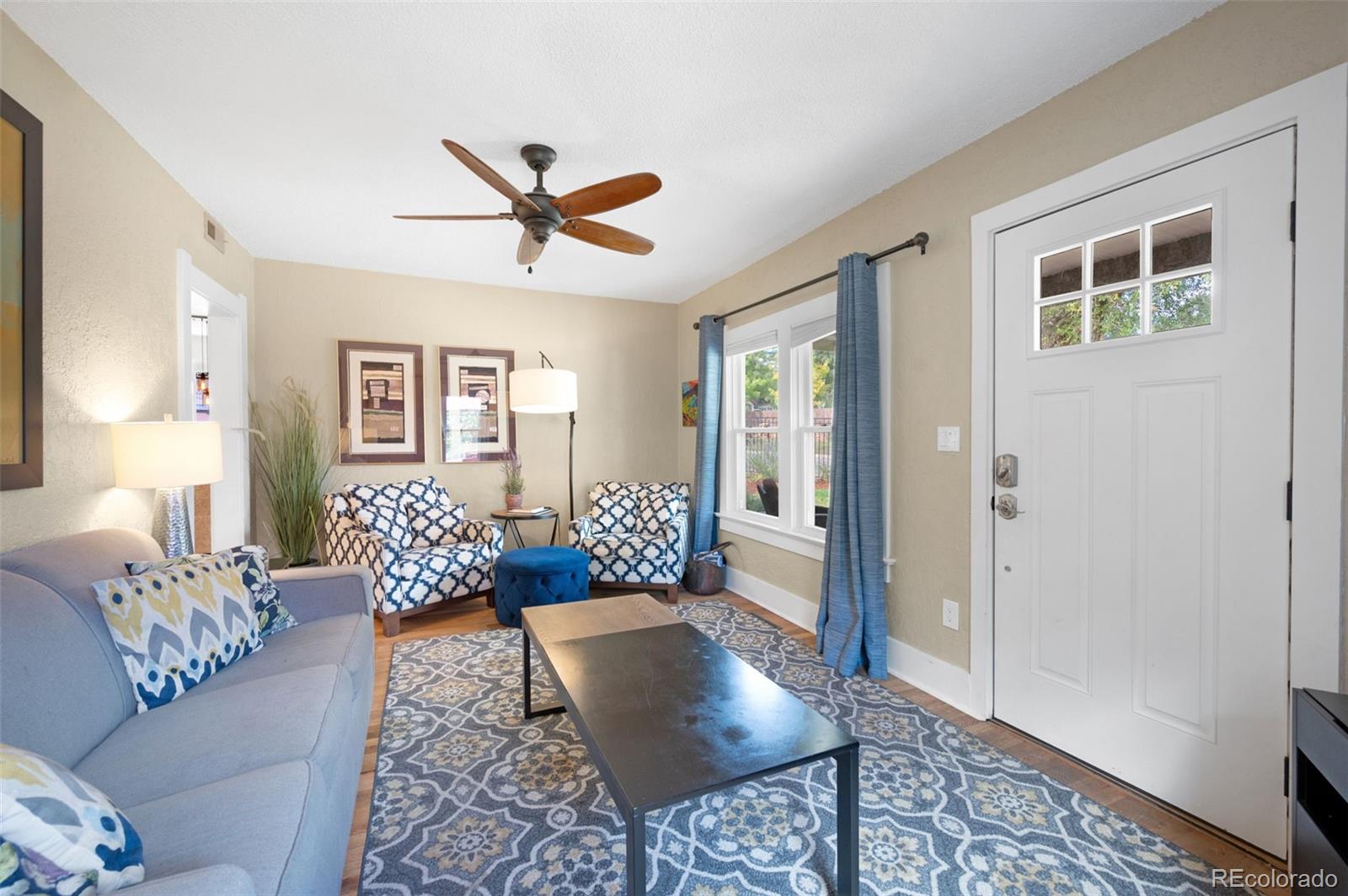 3335 W Pikes Peak Avenue