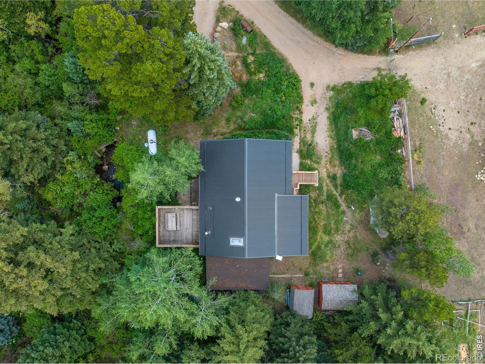 425 Caribou Road