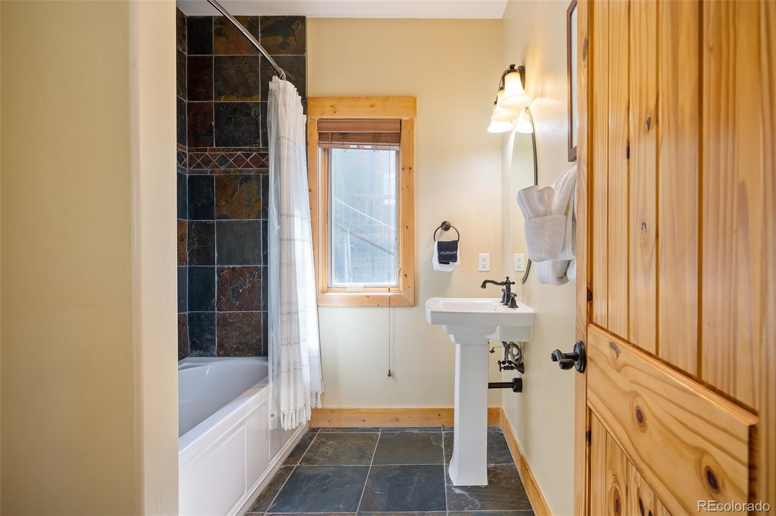 Photo 10 of 46 of 714 County Road 834 28 townhome