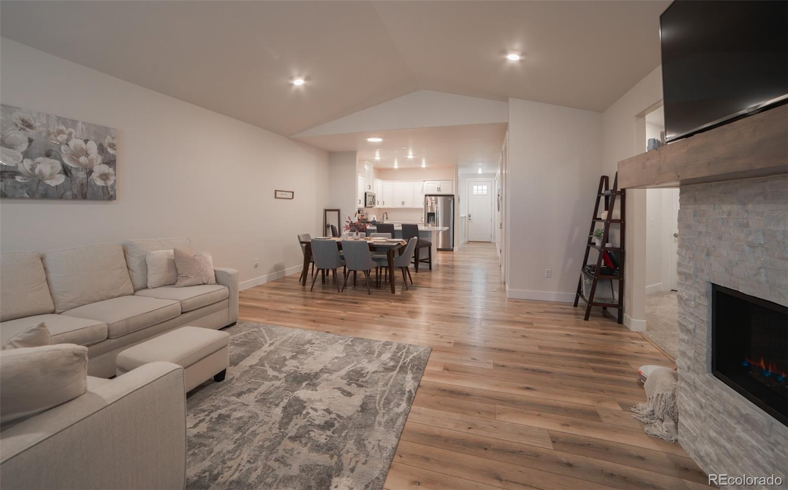 7626 Almond Wood Loop