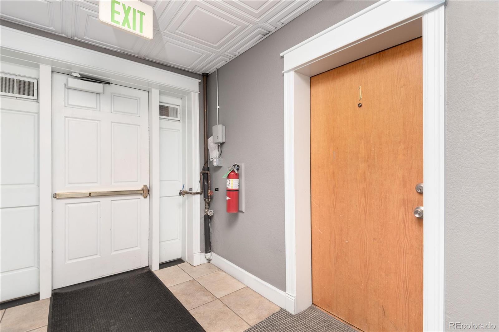 1650 N Pearl Street 1