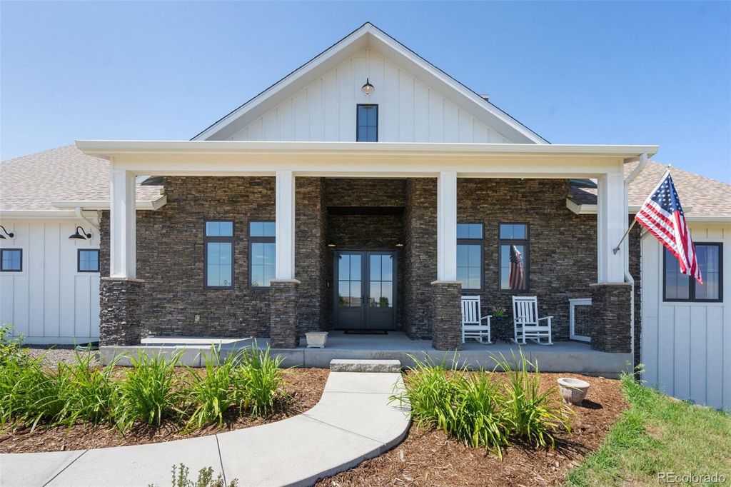 Photo of 19230 Sixpenny Lane, Monument, CO 80132 (MLS # 7404616)