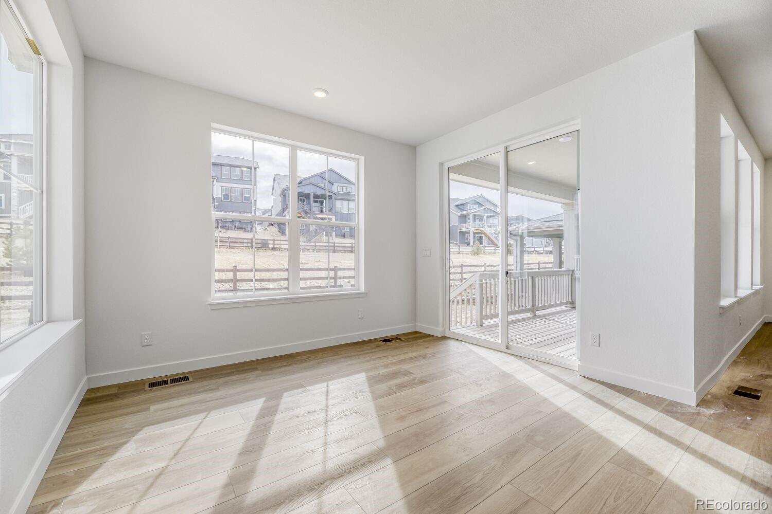 10874 Tundra Top Drive