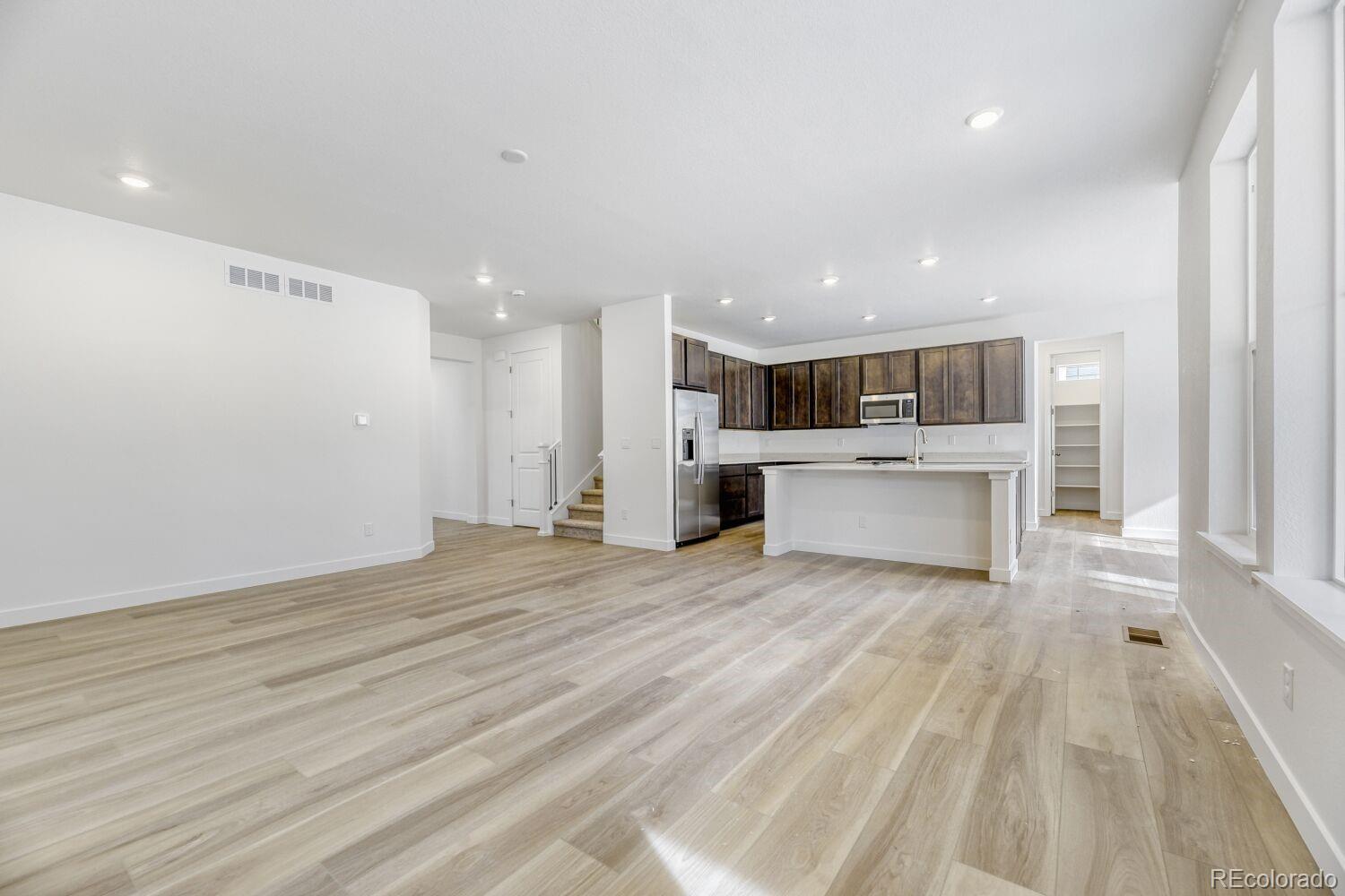 10874 Tundra Top Drive