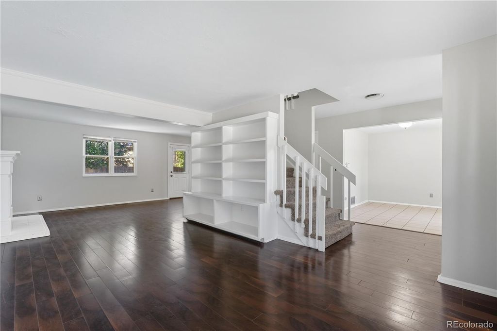 Photo of 5229 S Pagosa Way, Centennial, CO 80015 (MLS # 3092118)