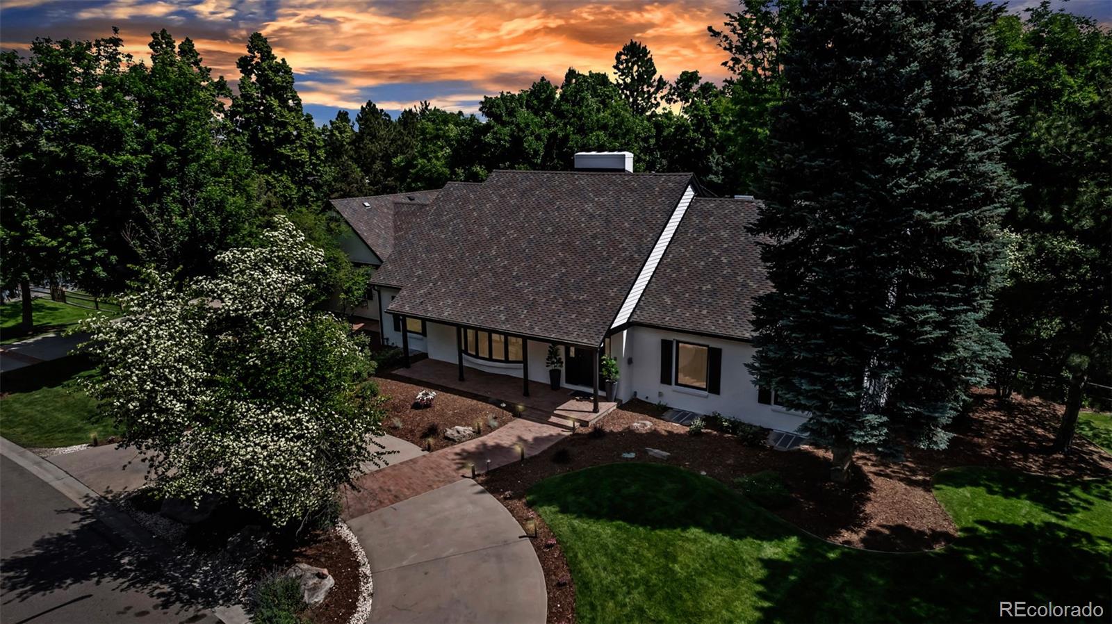 17 E Belleview Lane