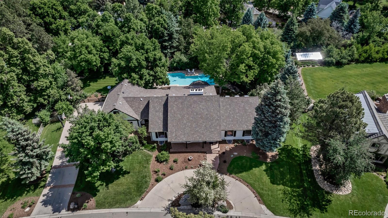 17 E Belleview Lane