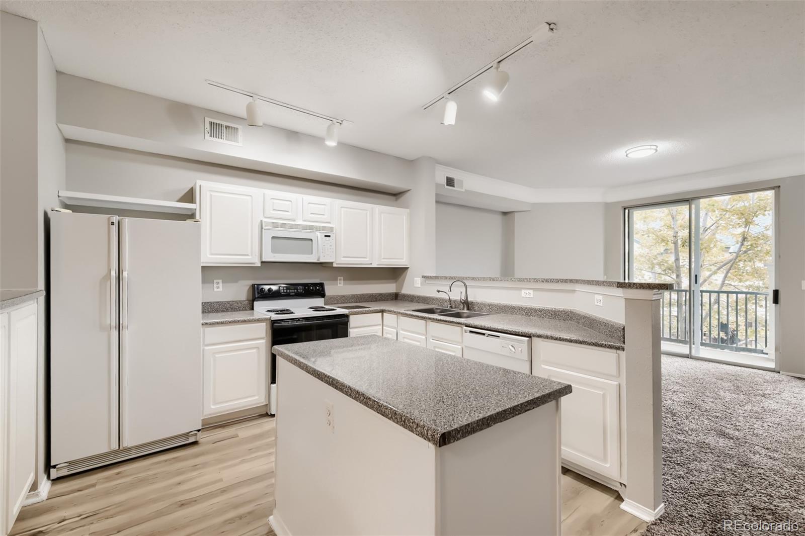 1857 Spaulding Circle