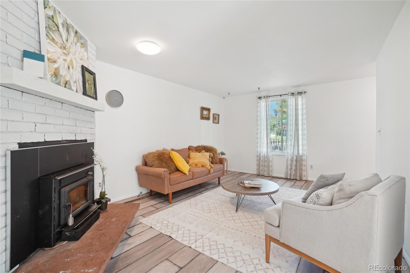 943 Pinon Court