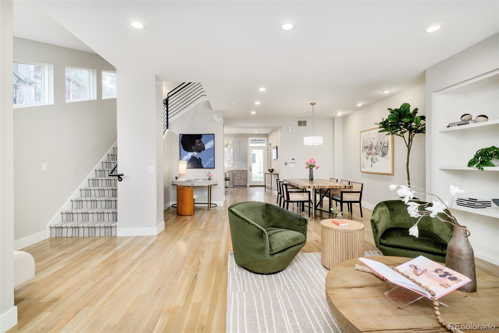3221 Perry Street