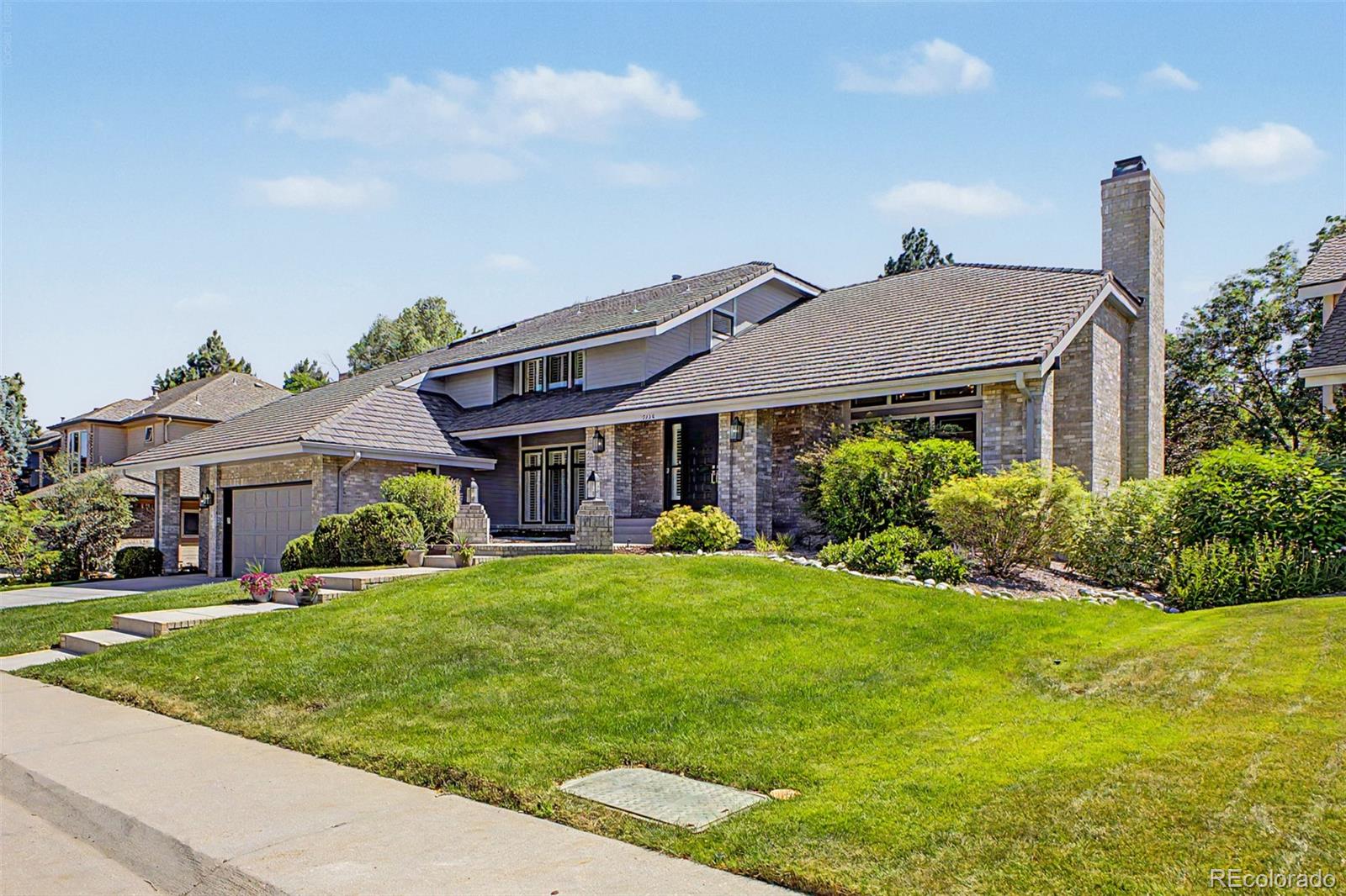5238 E Nichols Drive
