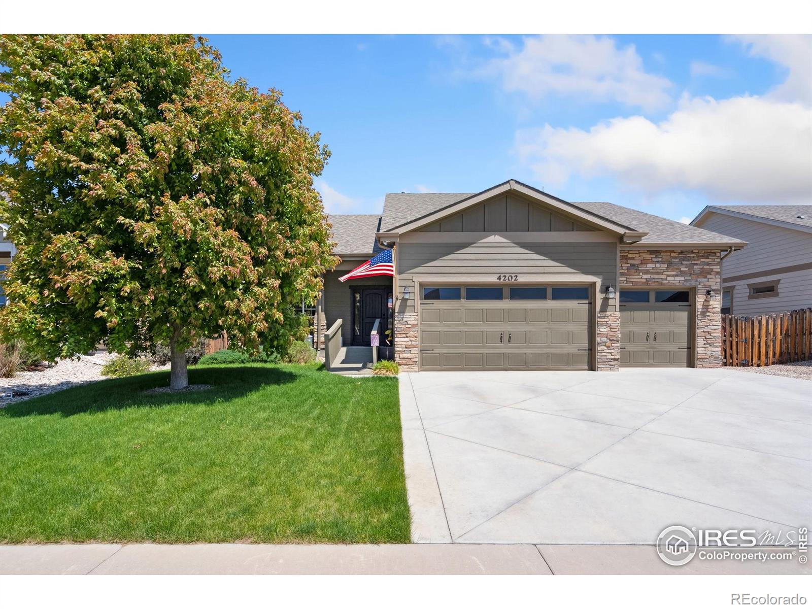 4202 Woodlake Lane
