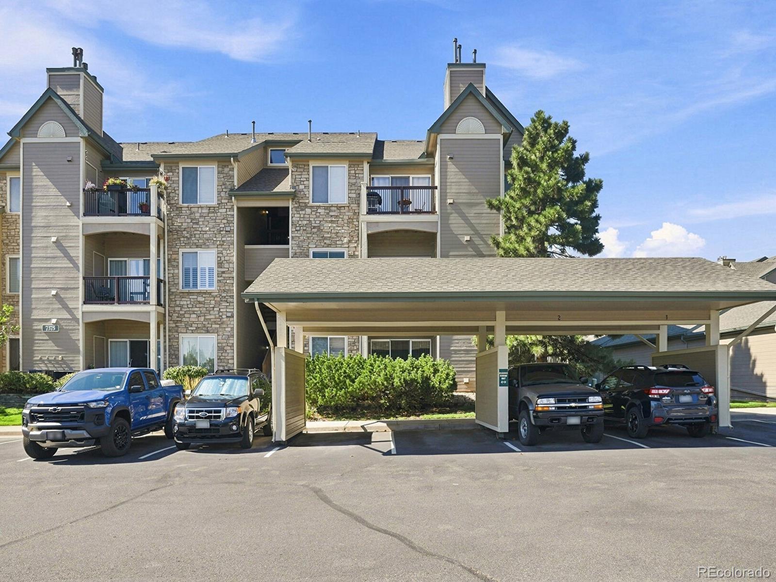 7375 S Alkire Street 205
