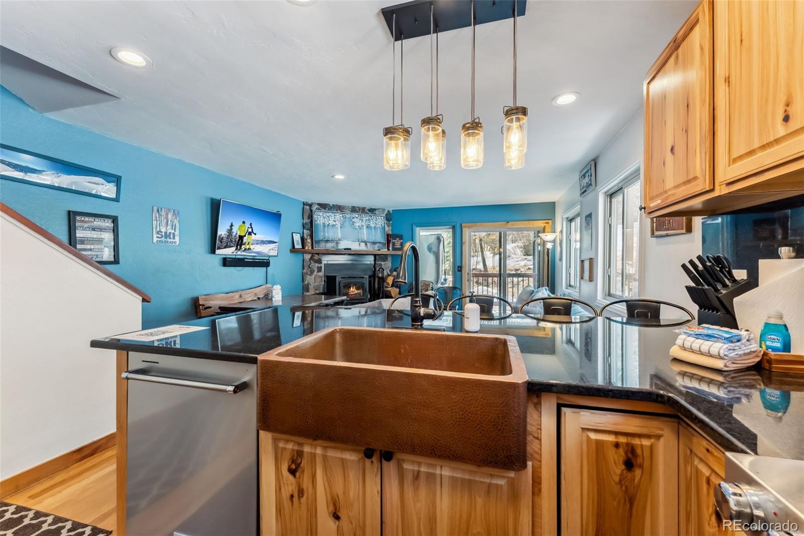 876 Broken Lance Drive