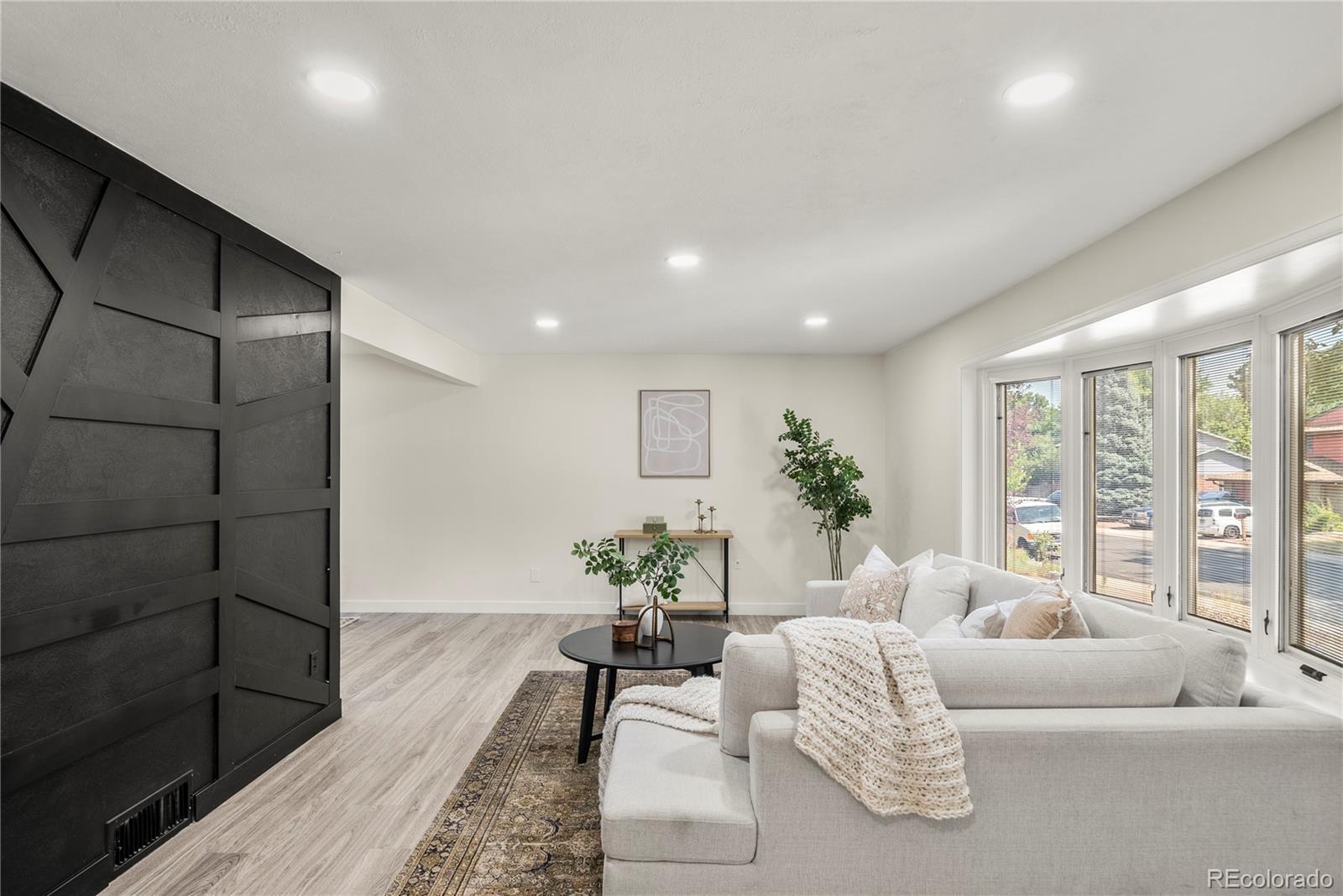 10641 King Court