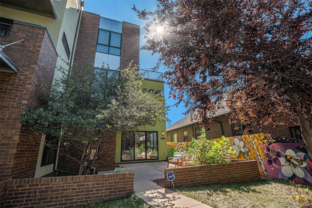 Photo of 2912 Perry Street, Denver, CO 80212 (MLS # 4153177)