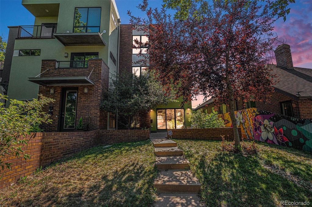 Photo of 2912 Perry Street, Denver, CO 80212 (MLS # 4153177)