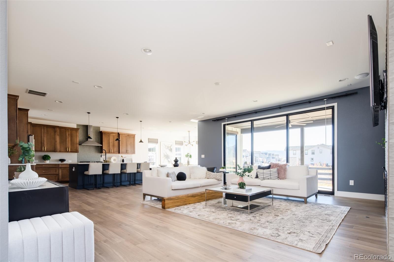 9241 Star Streak Circle