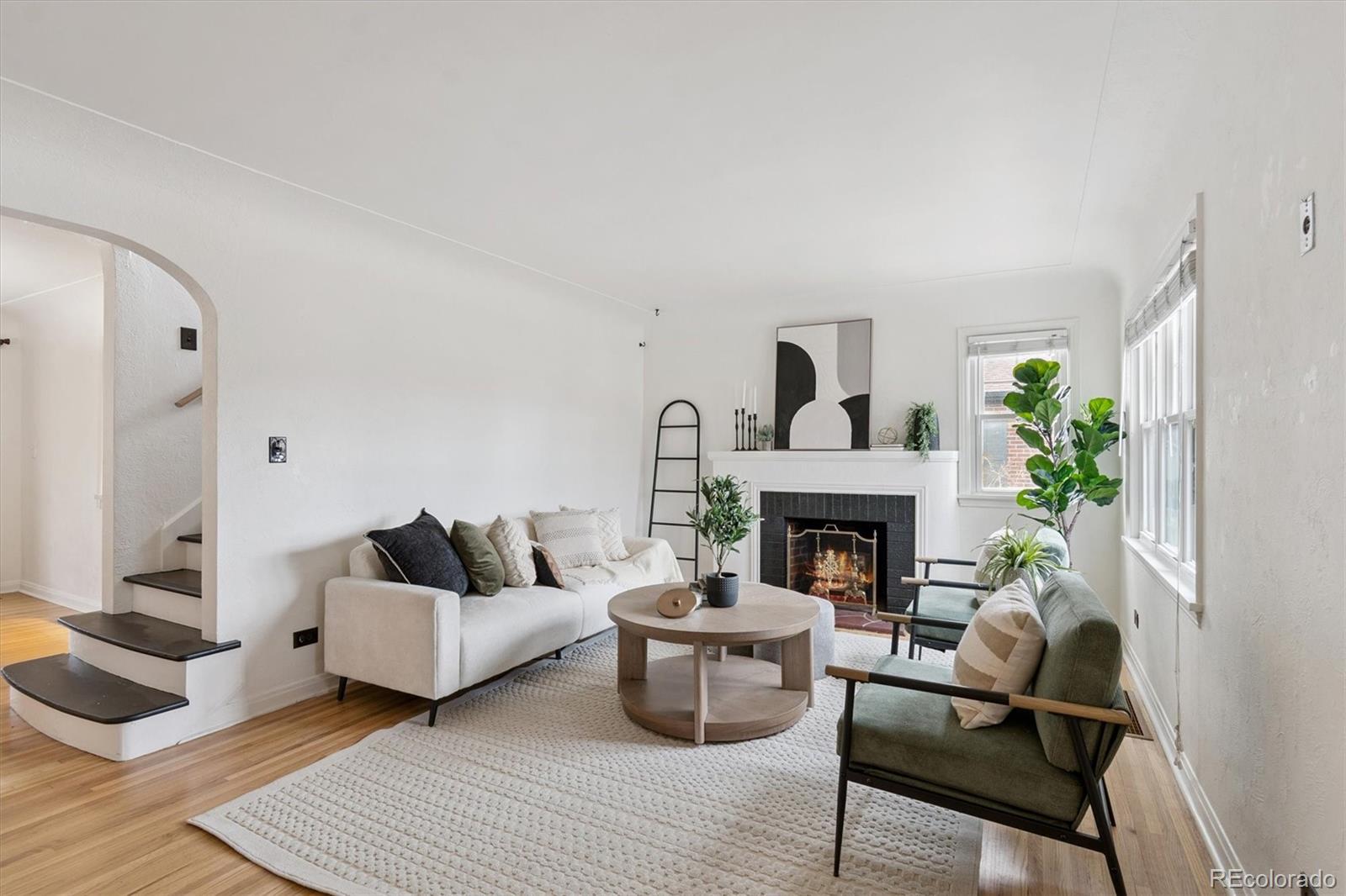 3890 S Cherokee Street