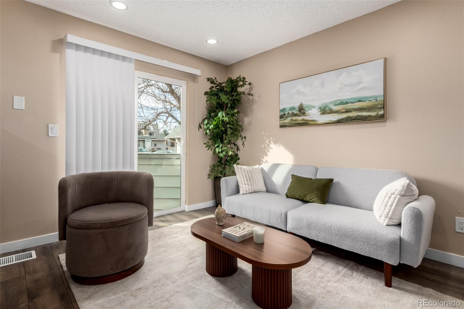 17053 E Tennessee Drive 104