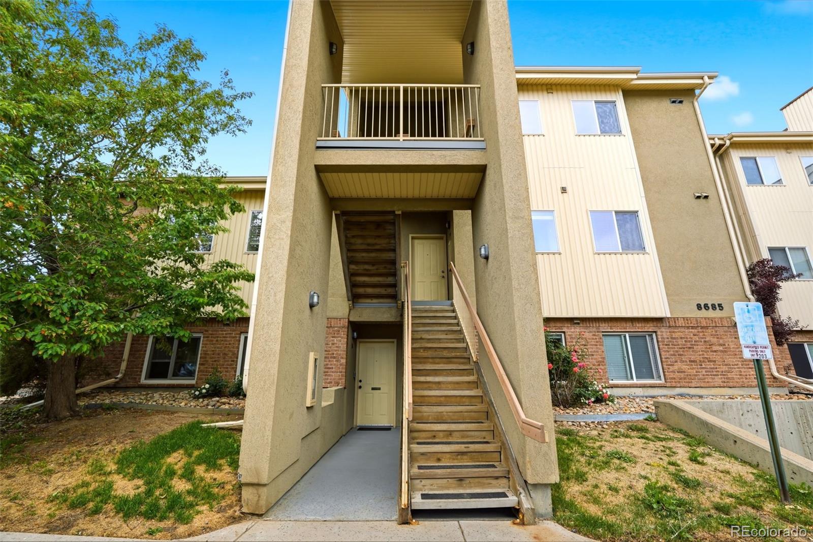 8685 Clay Street 205