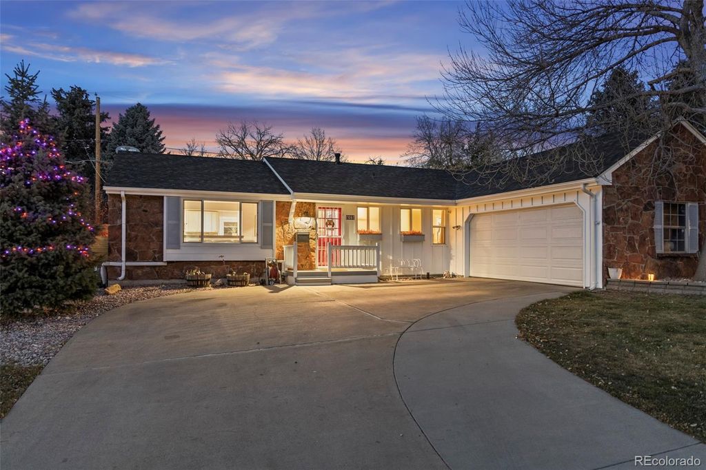 Photo of 7097 Parfet Street, Arvada, CO 80004 (MLS # 1909228)