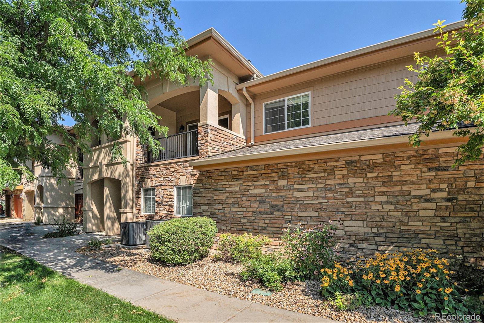 1703 Whitehall Drive 10B, Longmont, CO, 80504 1 1703 Whitehall Drive 10B